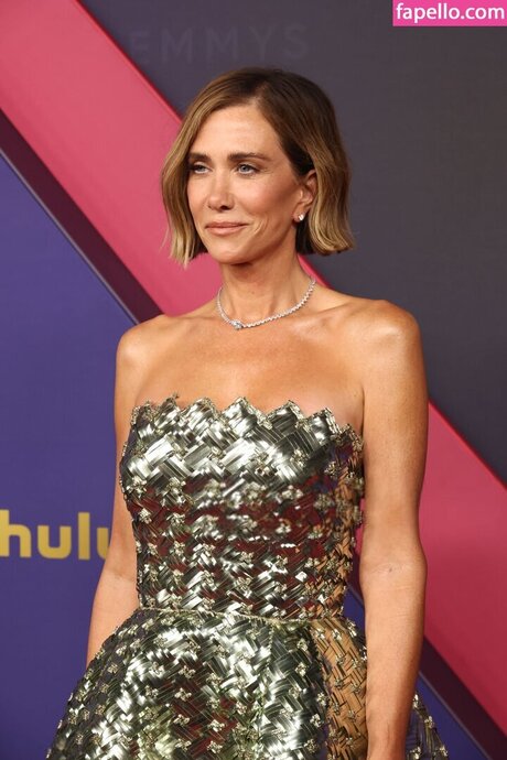 Kristen Wiig onlyfans sextape leak