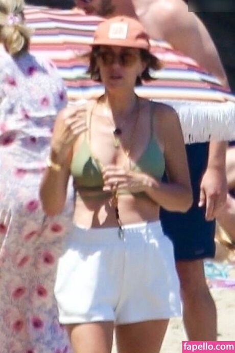 Kristen Wiig onlyfans nudes