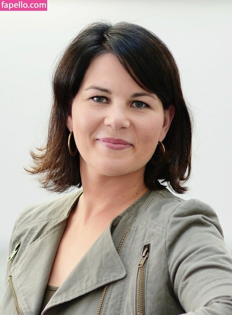 annalenabaerbock strip onlyfans