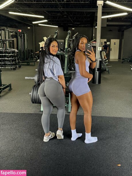 Tiara Howard onlyfans leaked