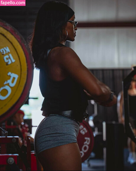 Tiara Howard onlyfans leaked.