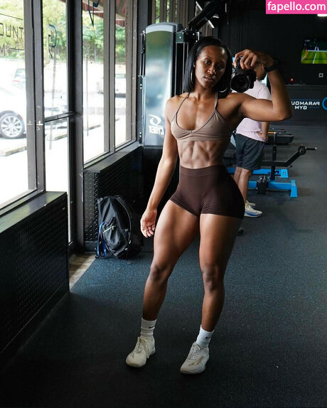 Tiara Howard porn only fans