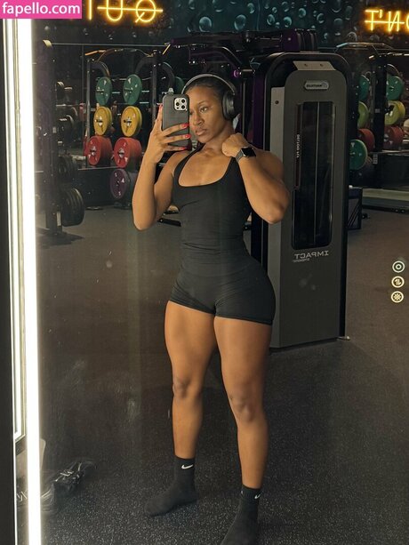 Tiara Howard porn onlyfans