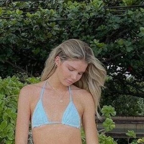 Ellie Thumann onlyfans nude content