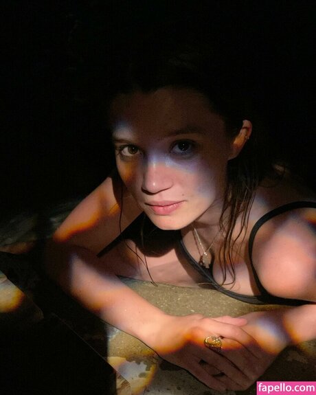 Rain Spencer onlyfans creator