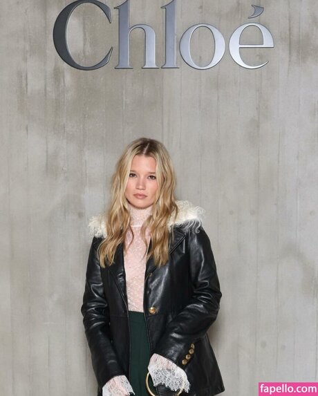 Rain Spencer onlyfans leaks