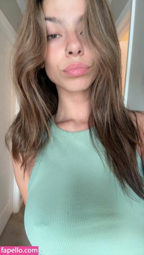 Julia Carrano porn leaked onlyfans