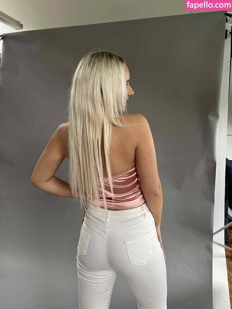 lesbian strapon onlyfans hot candids