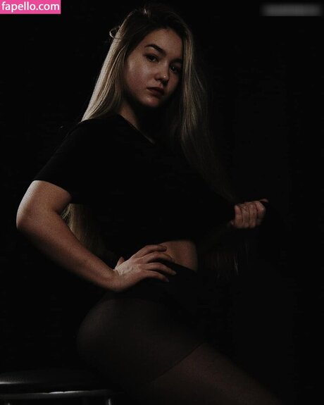 Mia Piper onlyfans nude pics