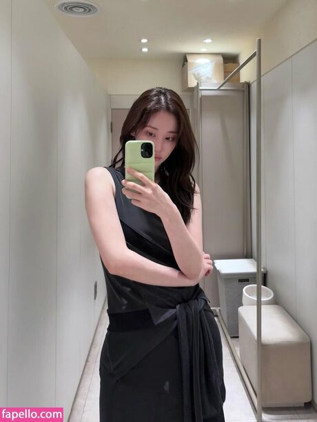 outdoor milf onlyfans sexy scene