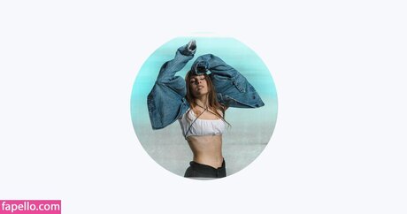 Angelina Mango Profile image