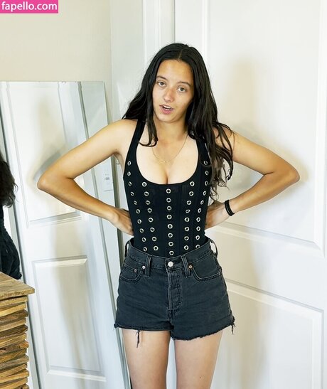 Amelia Harma onlyfans sex leak