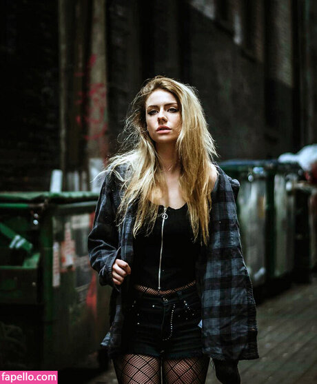 Maddie Phillips only fans naked