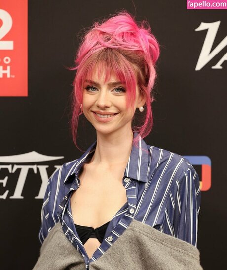 Maddie Phillips onlyfans naked pics