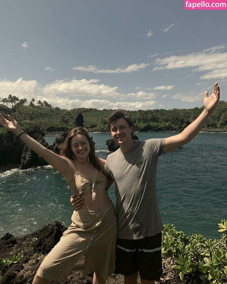 Billie Lourd onlyfans mega