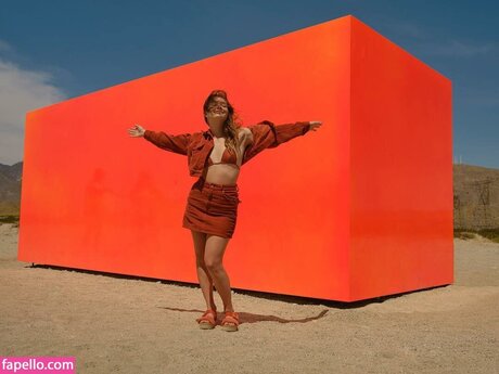 Billie Lourd only fans nude leaks