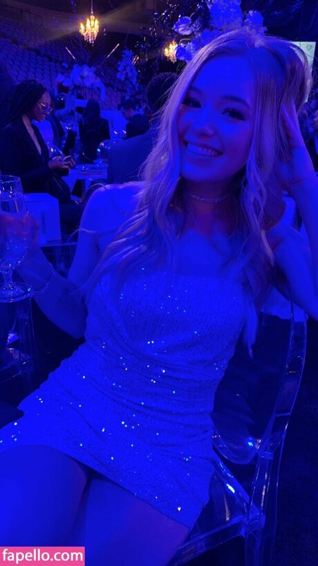 Lynzie Fulton hot onlyfans