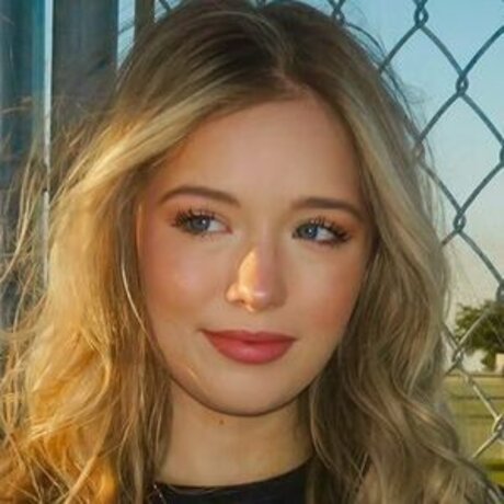 Lynzie Fulton naked leaked onlyfans