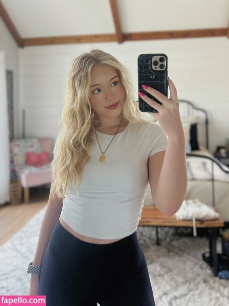 Lynzie Fulton onlyfans photo