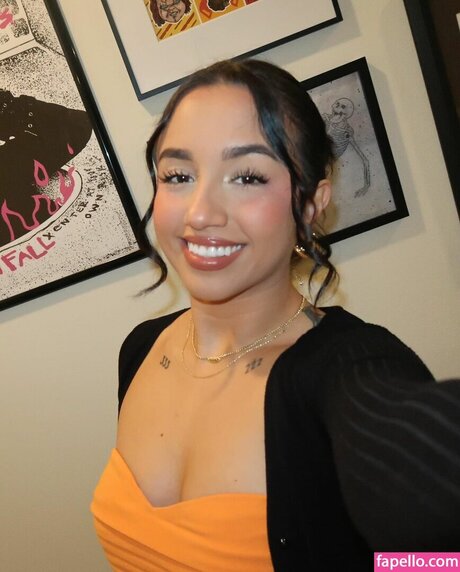 Zaira Lissette nude on onlyfans