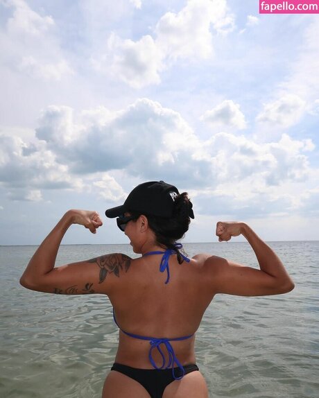 Zaira Lissette onlyfans leak fuck