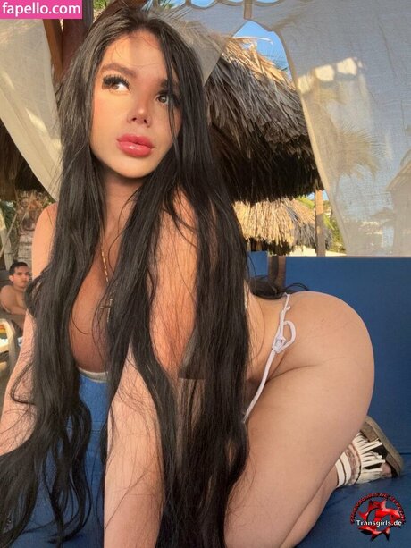 Emily Muneton onlyfans sexy