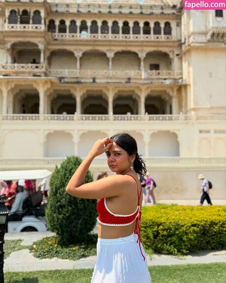 Akshita Rai Shrivastava naked only fans