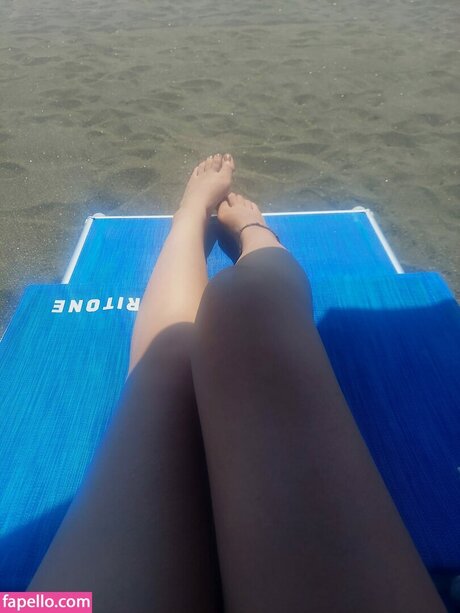 AlineFouche onlyfans lean