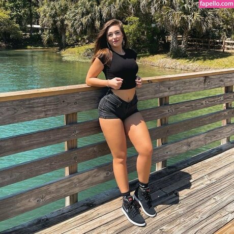 Savannah Dexter leak only fans