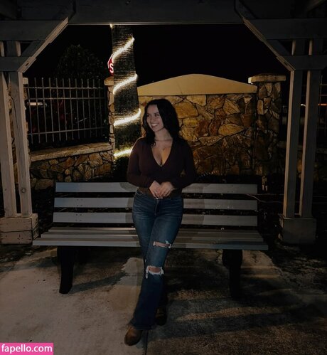 Sierra Elizabeth nude onlyfans