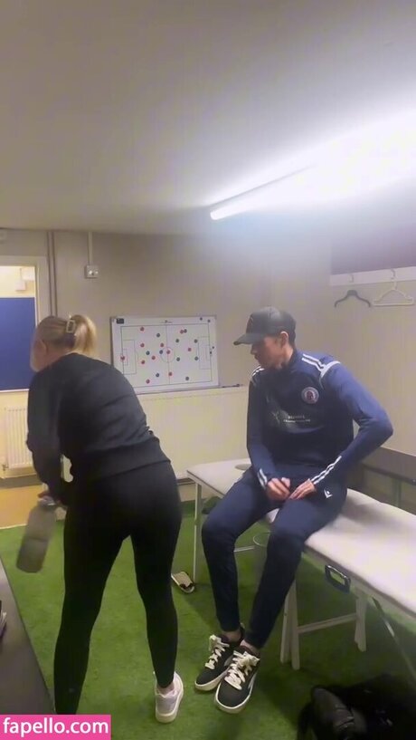 Issy Anderson leaked only fans