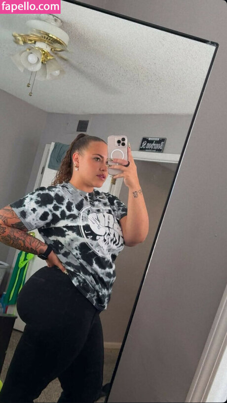 Mikayla Shea nsfw onlyfans