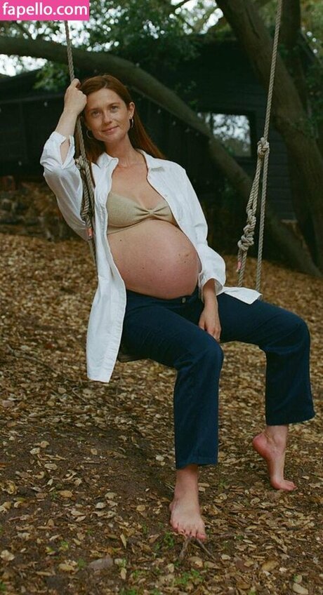 Bonnie Right onlyfans leaks