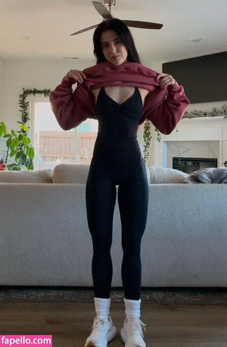 Emma Lanyi free onlyfans