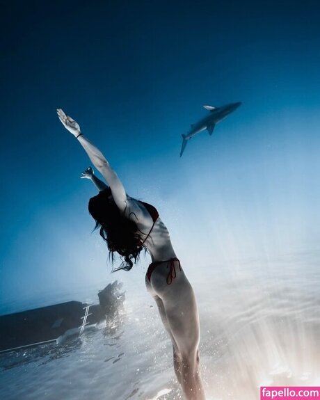 Emma Lanyi onlyfans leaked tits