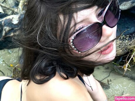 Trinity Manaj onlyfans post