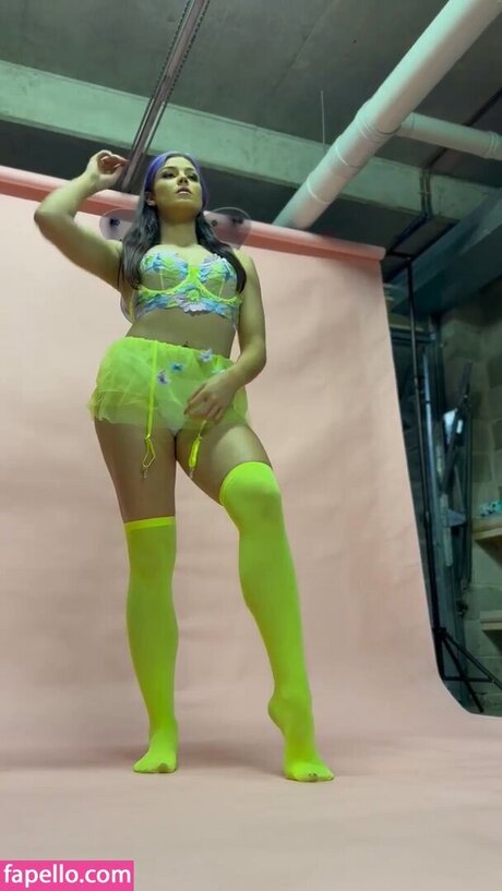 Lena Kross onlyfans sex leak