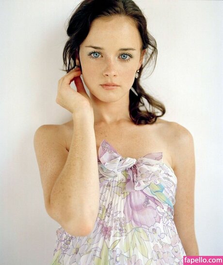 Alexis Bledel naked leaked onlyfans