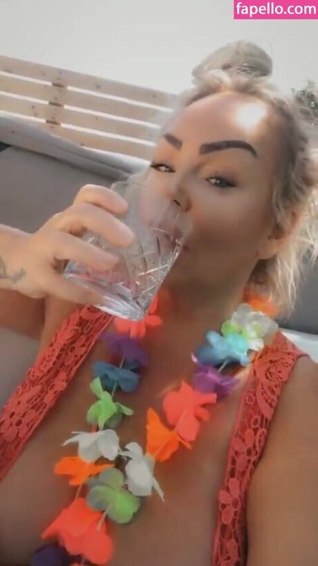 Mercedes Twitter Milf onlyfans leaked