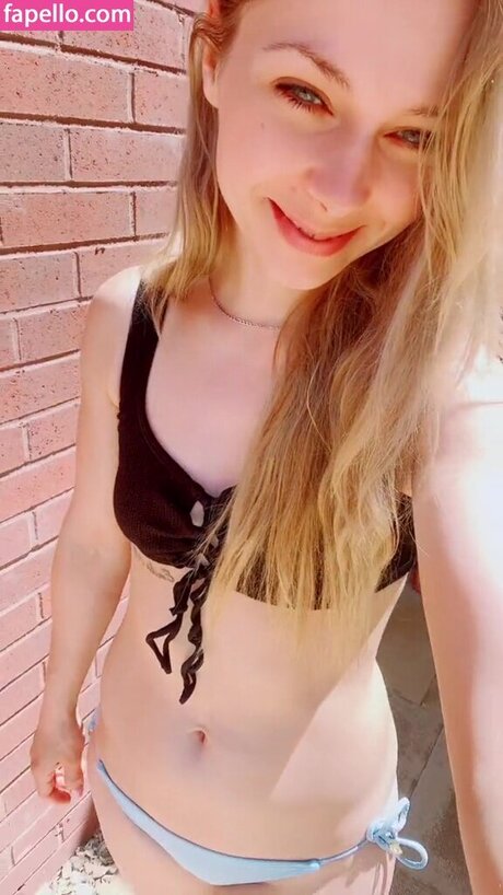 SmileyDani158 nude leak onlyfans