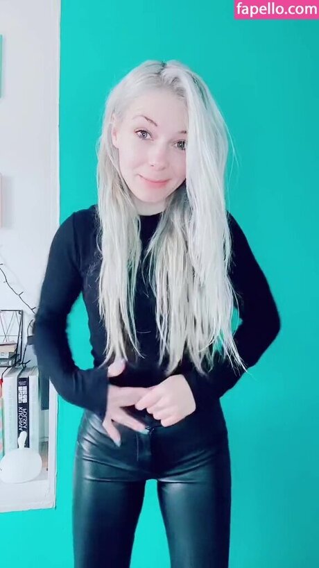 SmileyDani158 onlyfans naked leaked