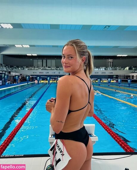 Louna Kasvio onlyfans joi