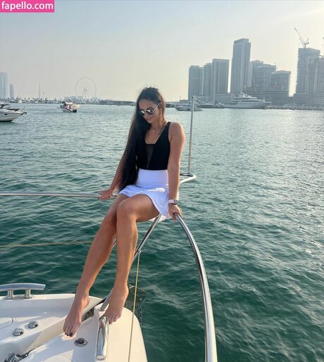 Katsiaryna Kavaleva onlyfans leaked nudes