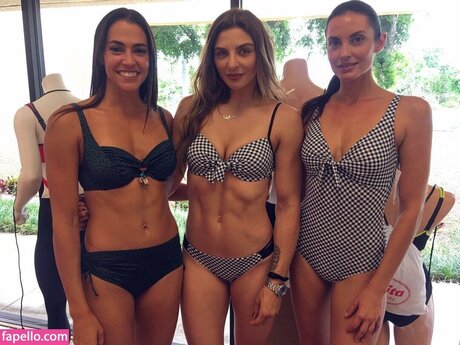 latina pussy onlyfans hot nude artwork