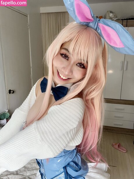 college asian onlyfans hot sexy depiction