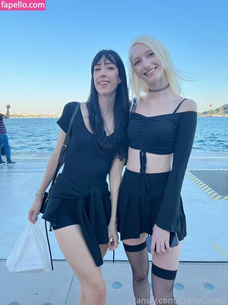 MayBunny onlyfans tits