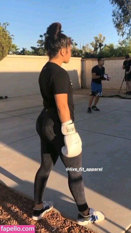 Tracy Cortez onlyfans leaked tits