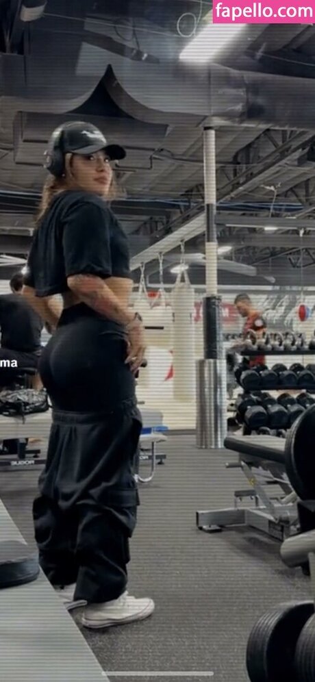 Tracy Cortez free only fans