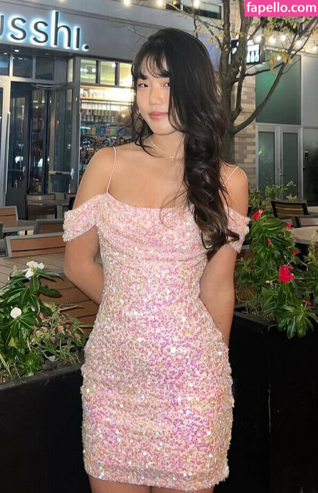 jinyasmr leak only fans