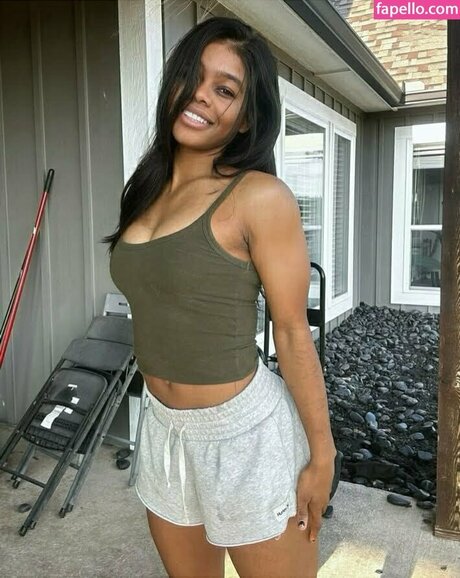 Gabby Douglas onlyfans archive